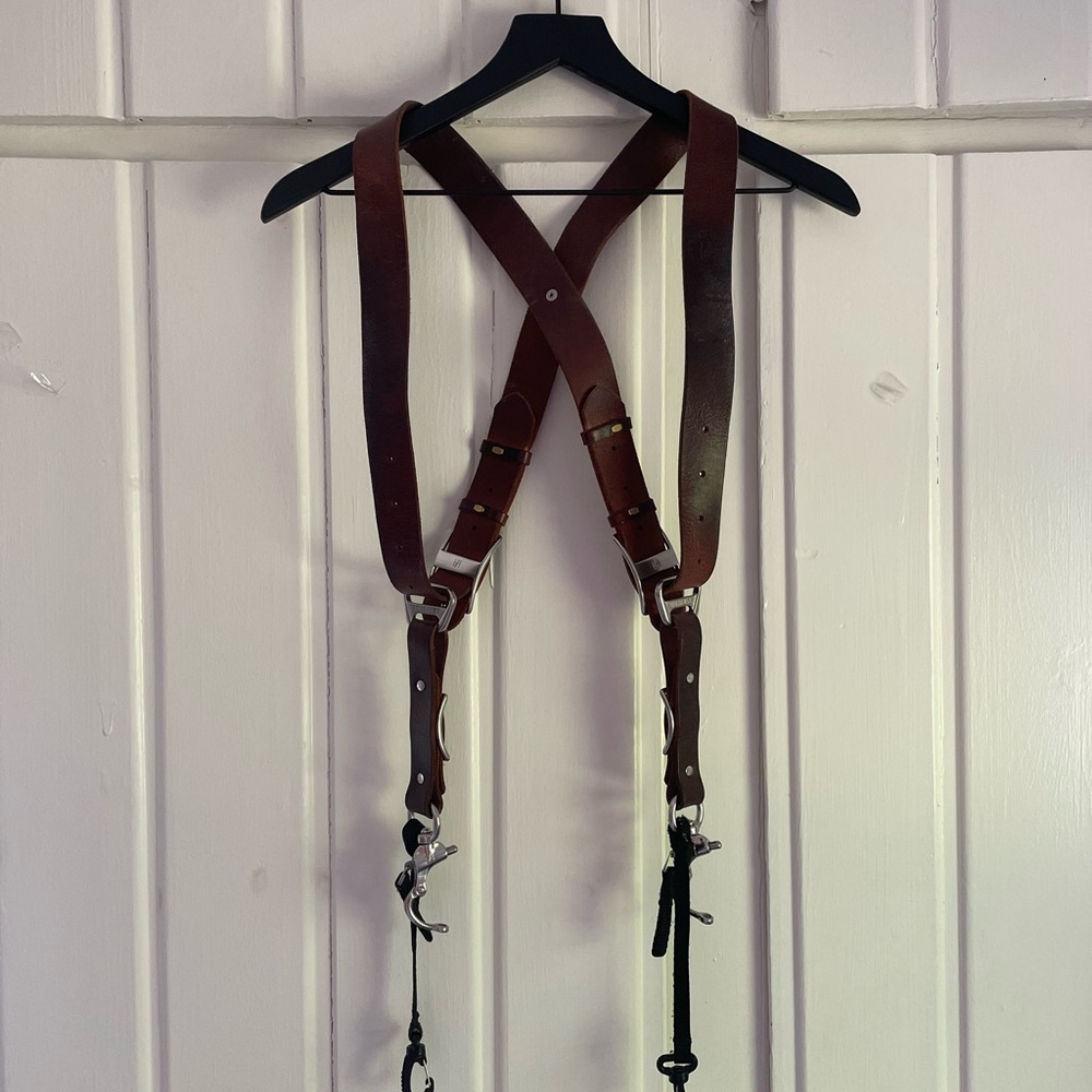 Hold Fast Money Maker Camera Harness - Water Buffalo Leather, Small
